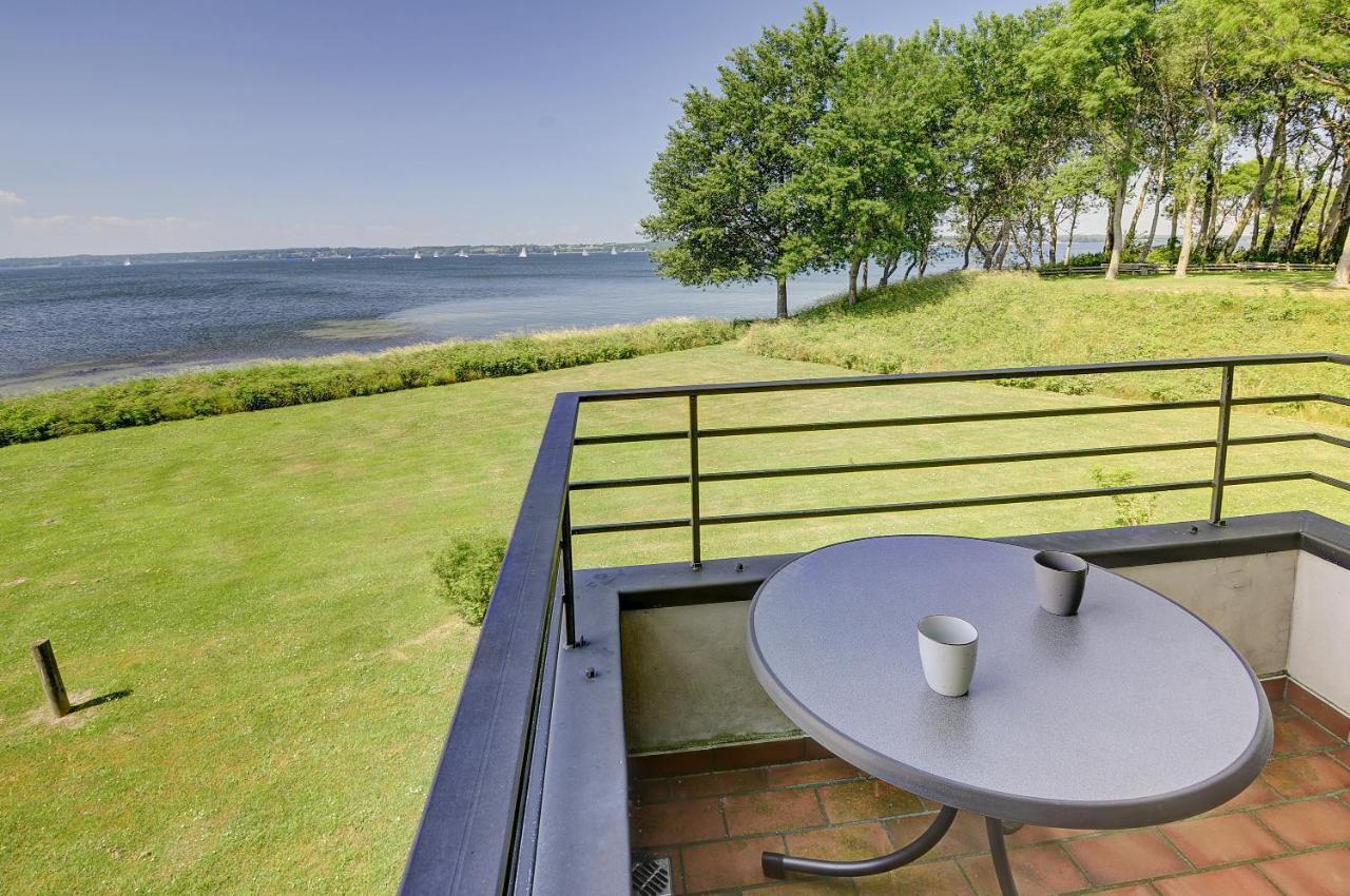 Fewo1846 - Fjordview - Komfortables Studioapartment Mit Balkon Und Meerblick Glücksburg المظهر الخارجي الصورة